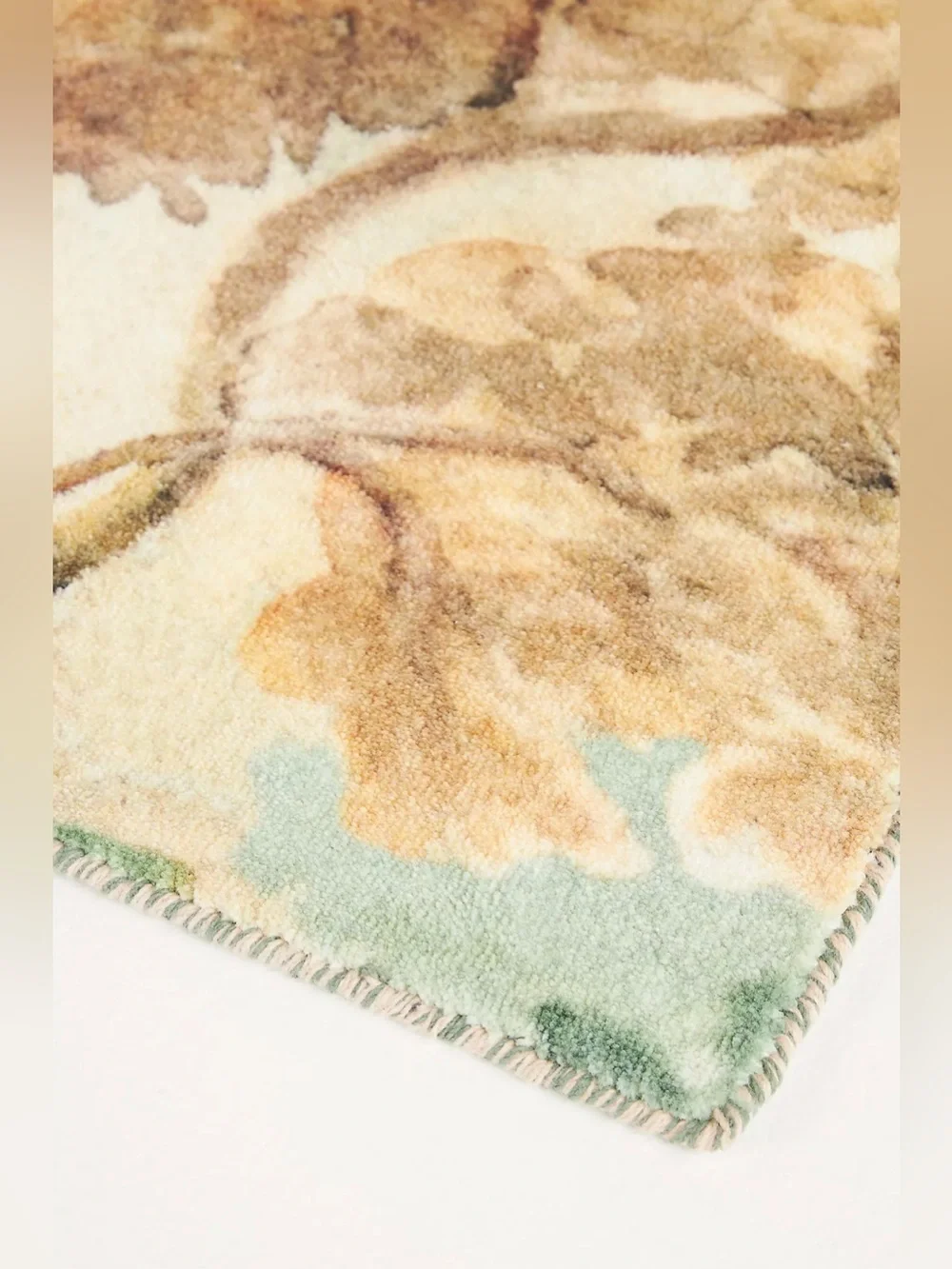 Anthropologie Judarn Printed Rug size 2X3/ 61cmX91cm